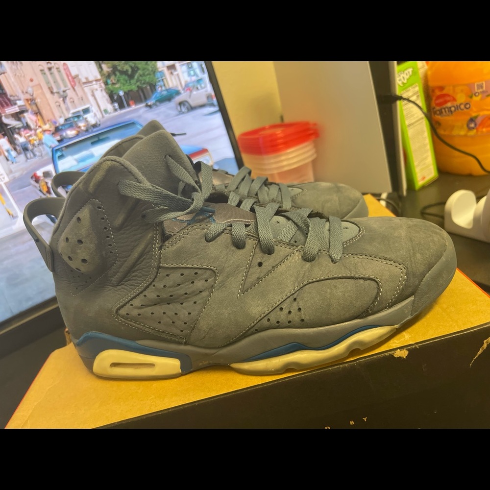 Jordan 6s